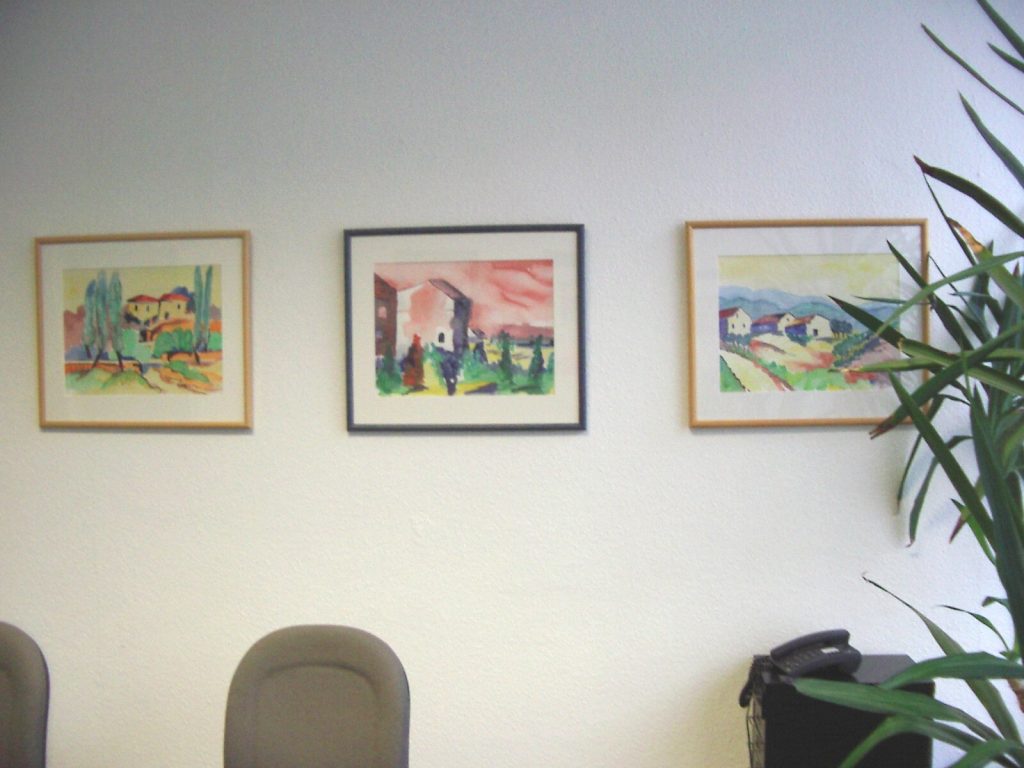 meine  Bilder in einem Maklerbüro